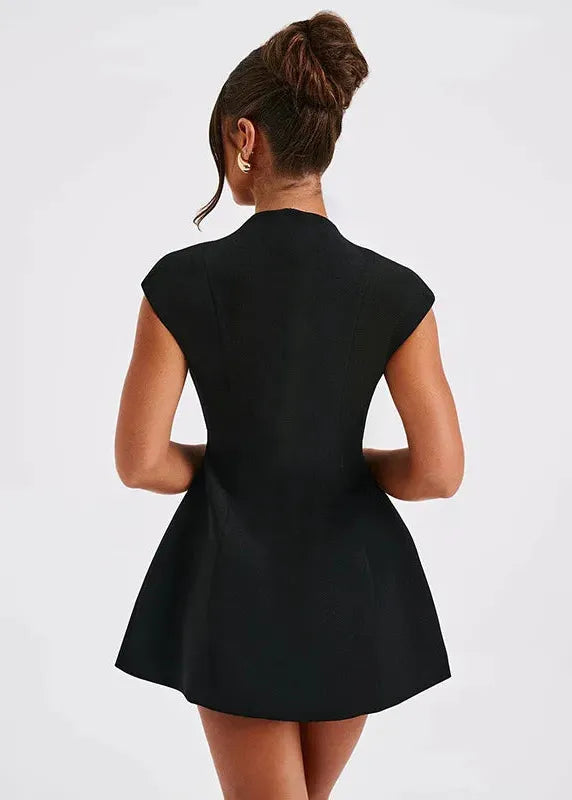 Mini robe decollete plongeant