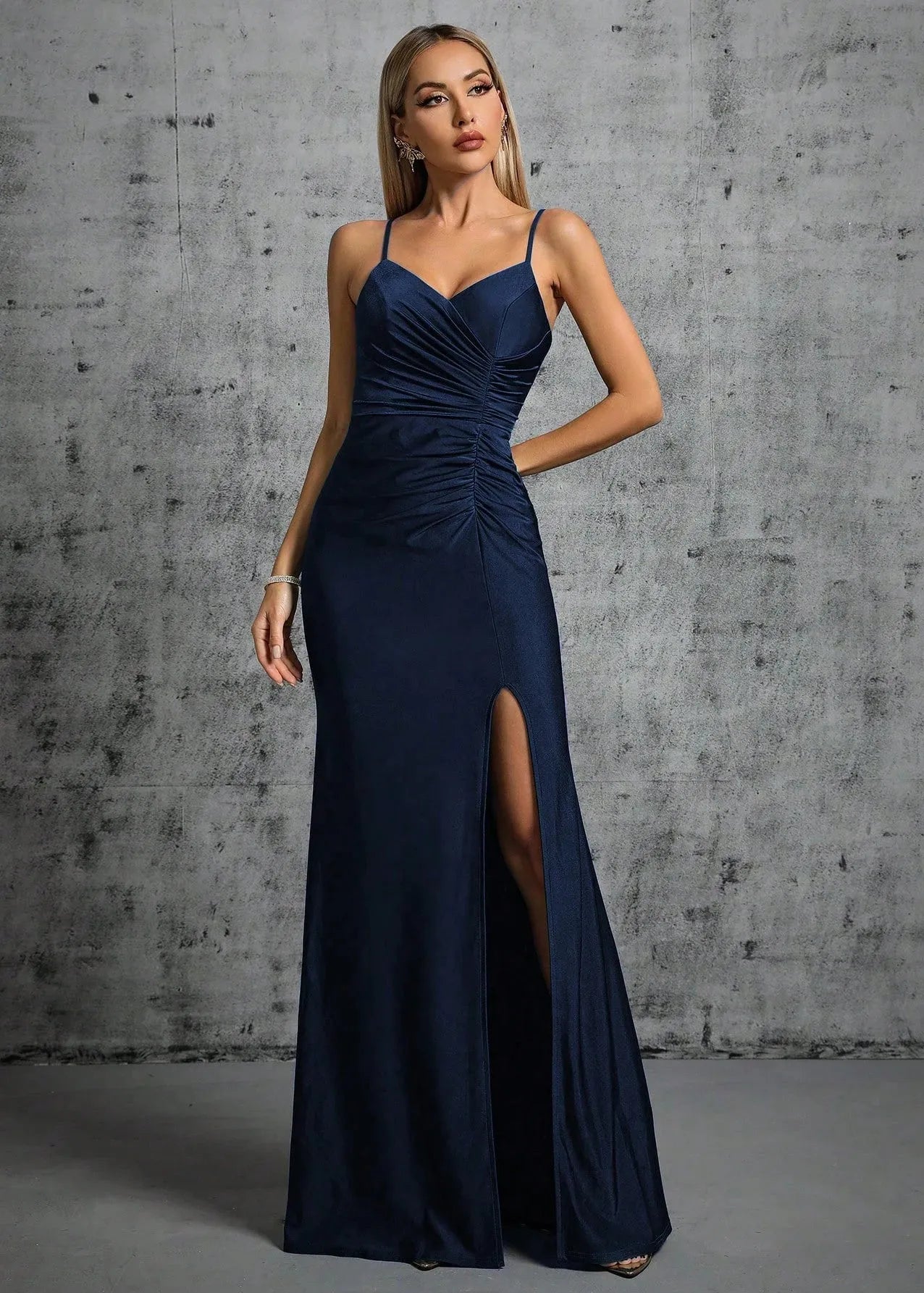 Robe bleu nuit pour mariage