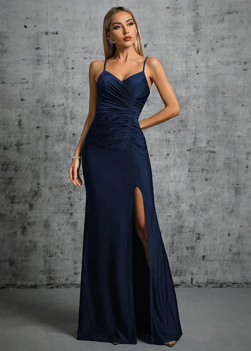 robe-bleu-nuit-pour-mariage