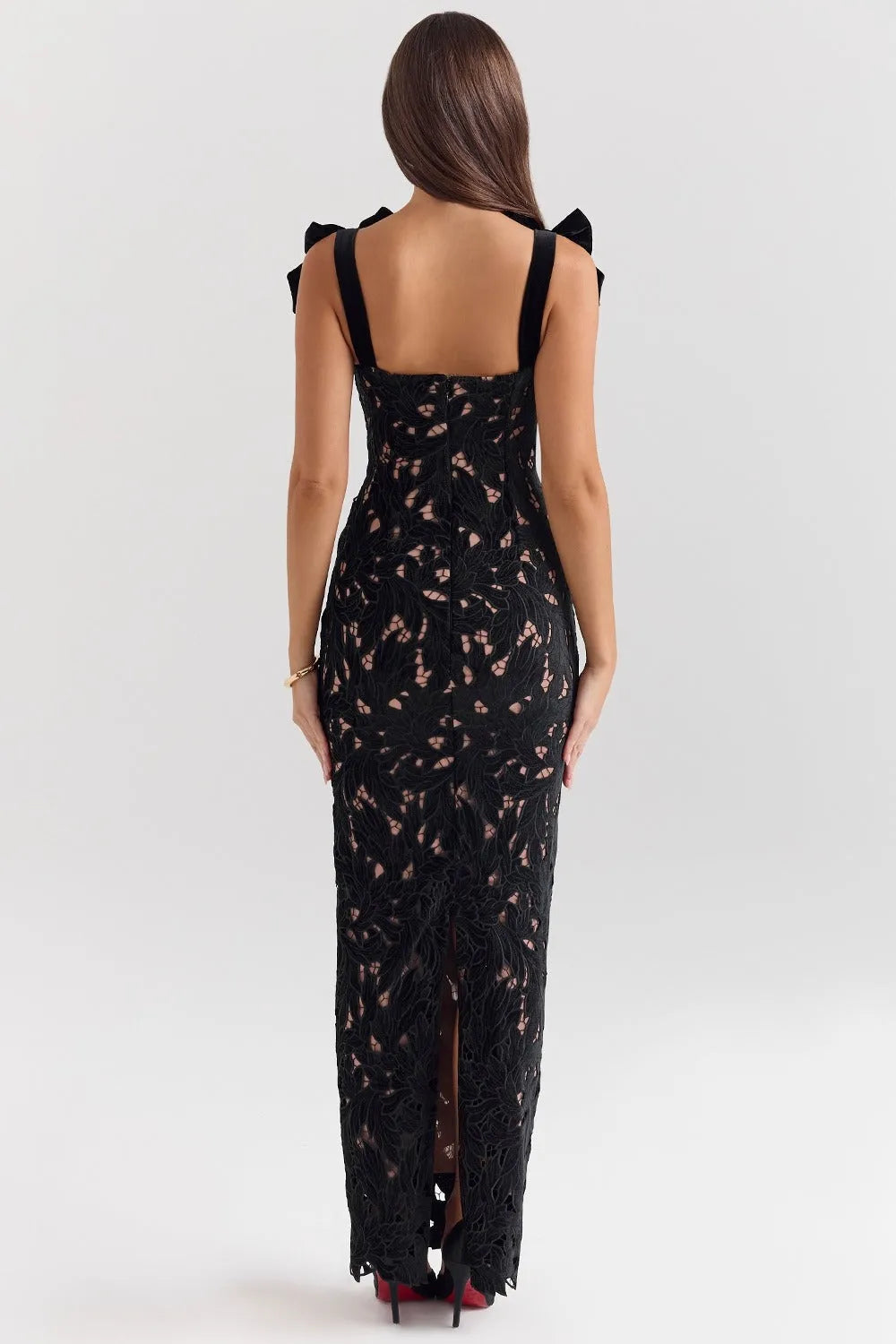 Robe cocktail dentelle