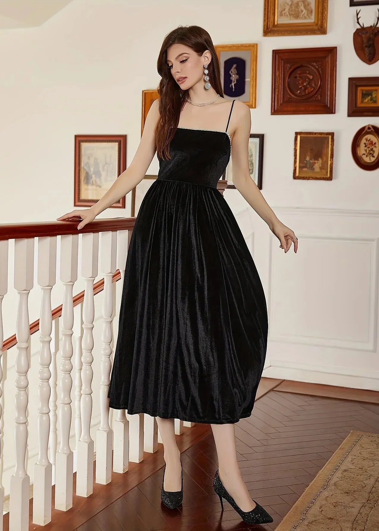 Robe en velour noire