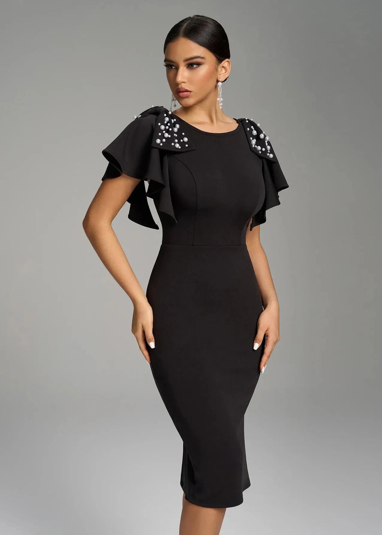 Robe fourreau noire chic