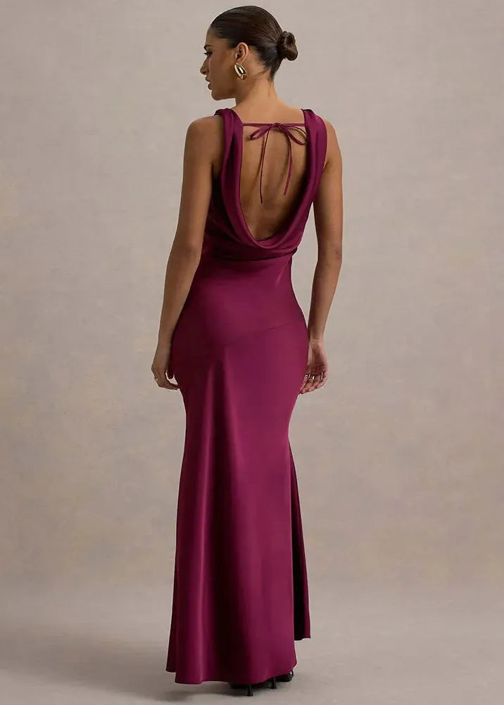 Robe longue col bénitier