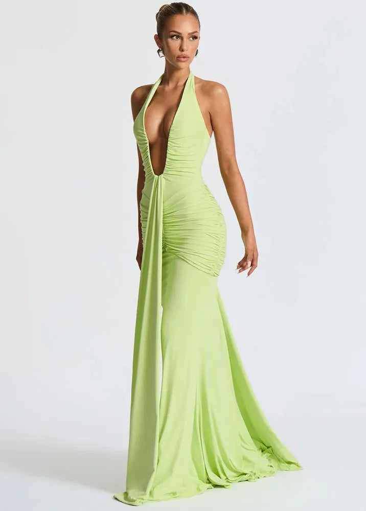 Robe longue décolleté plongeant