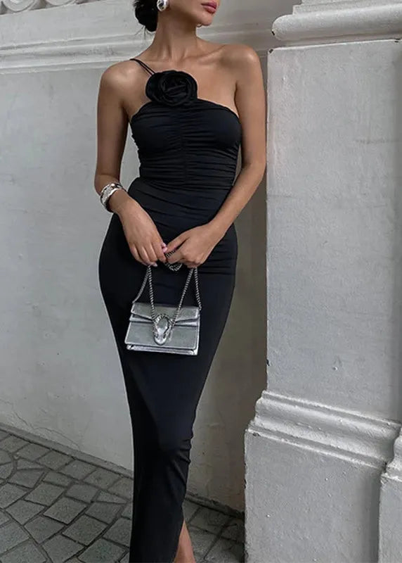Robe noire moulante