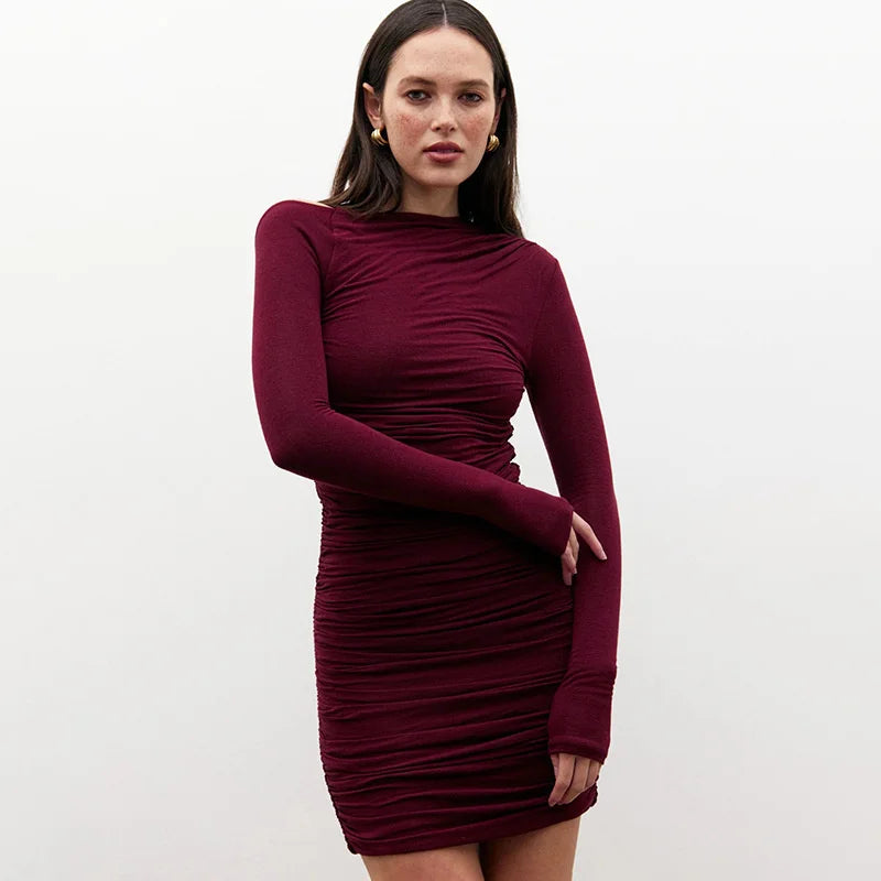Robe moulante bordeaux courte