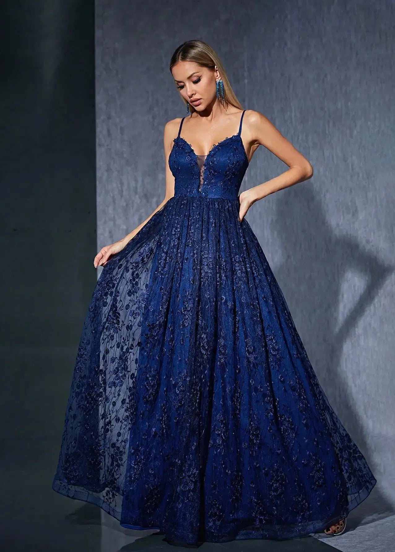 Robe de bal bleu nuit