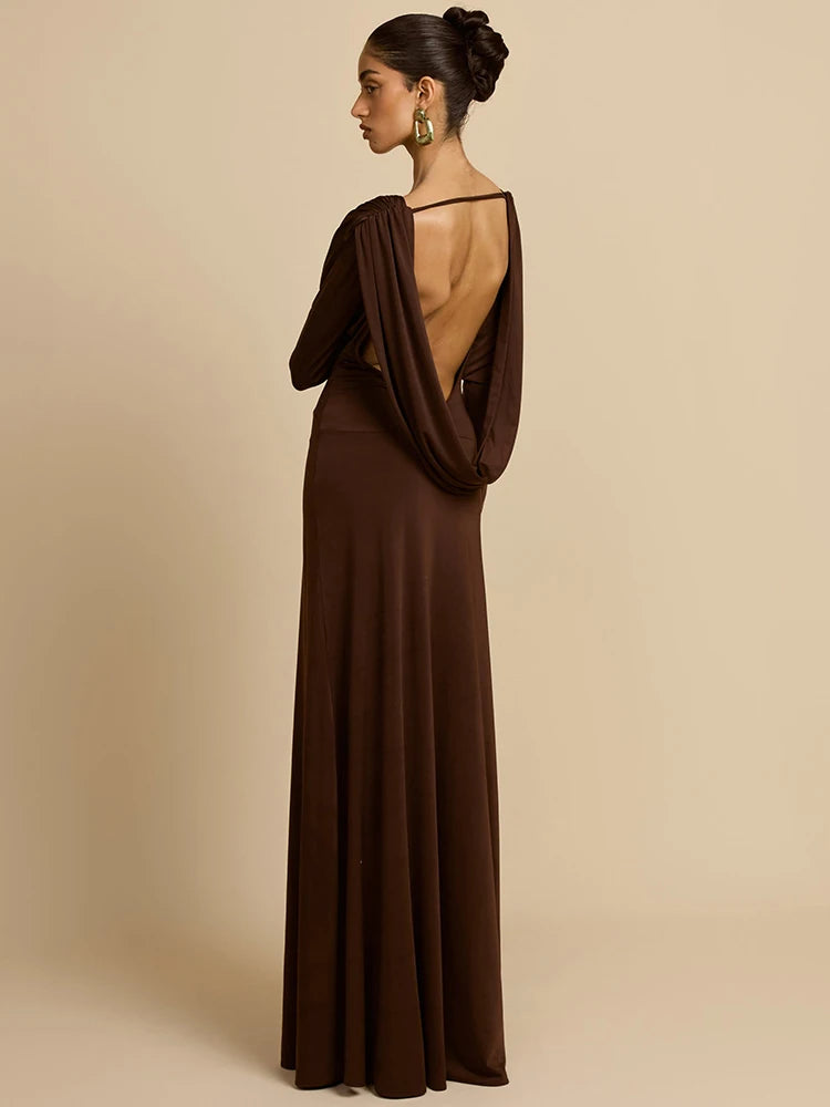 Robe longue marron dos nu