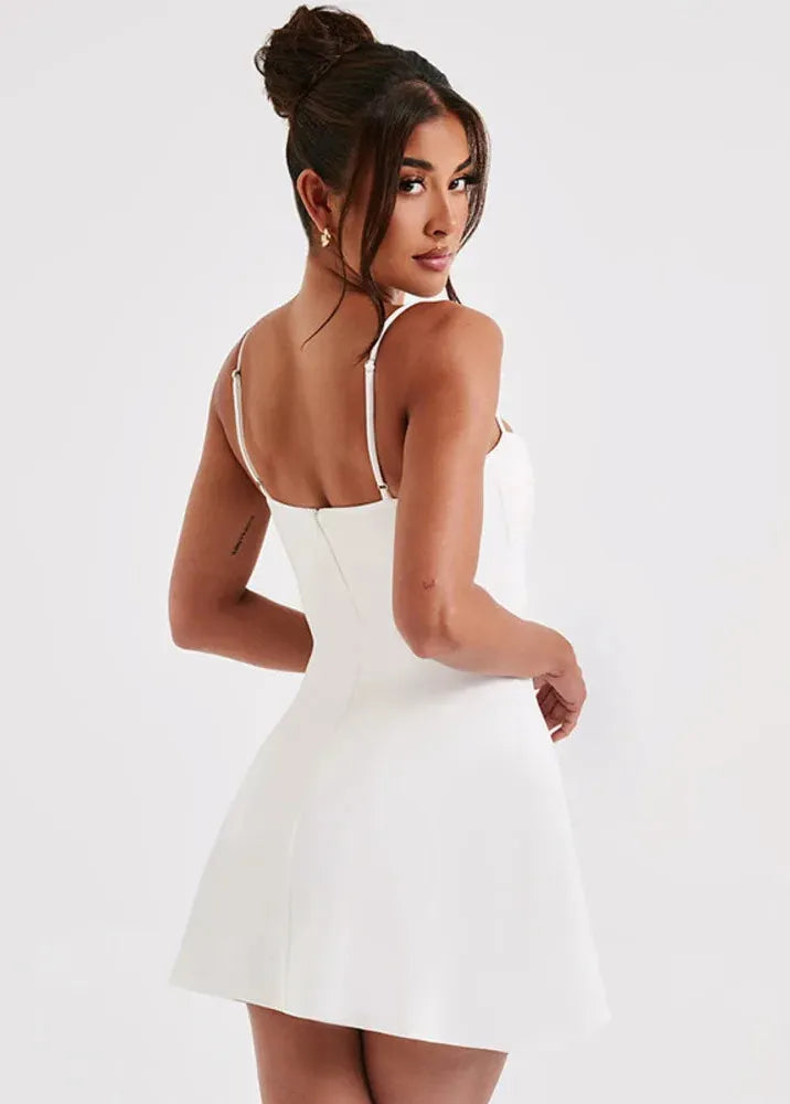 Robe blanche bretelle courte
