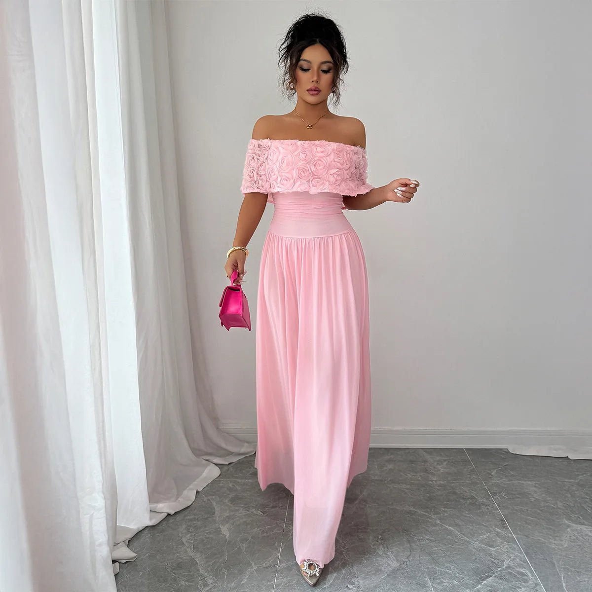 Robe demoiselle d'honneur rose épaules dénudées