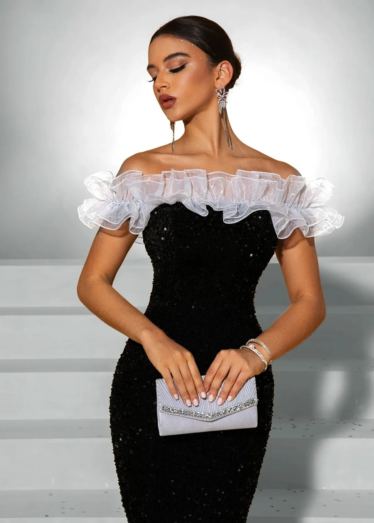 Robe habillée noire sequins