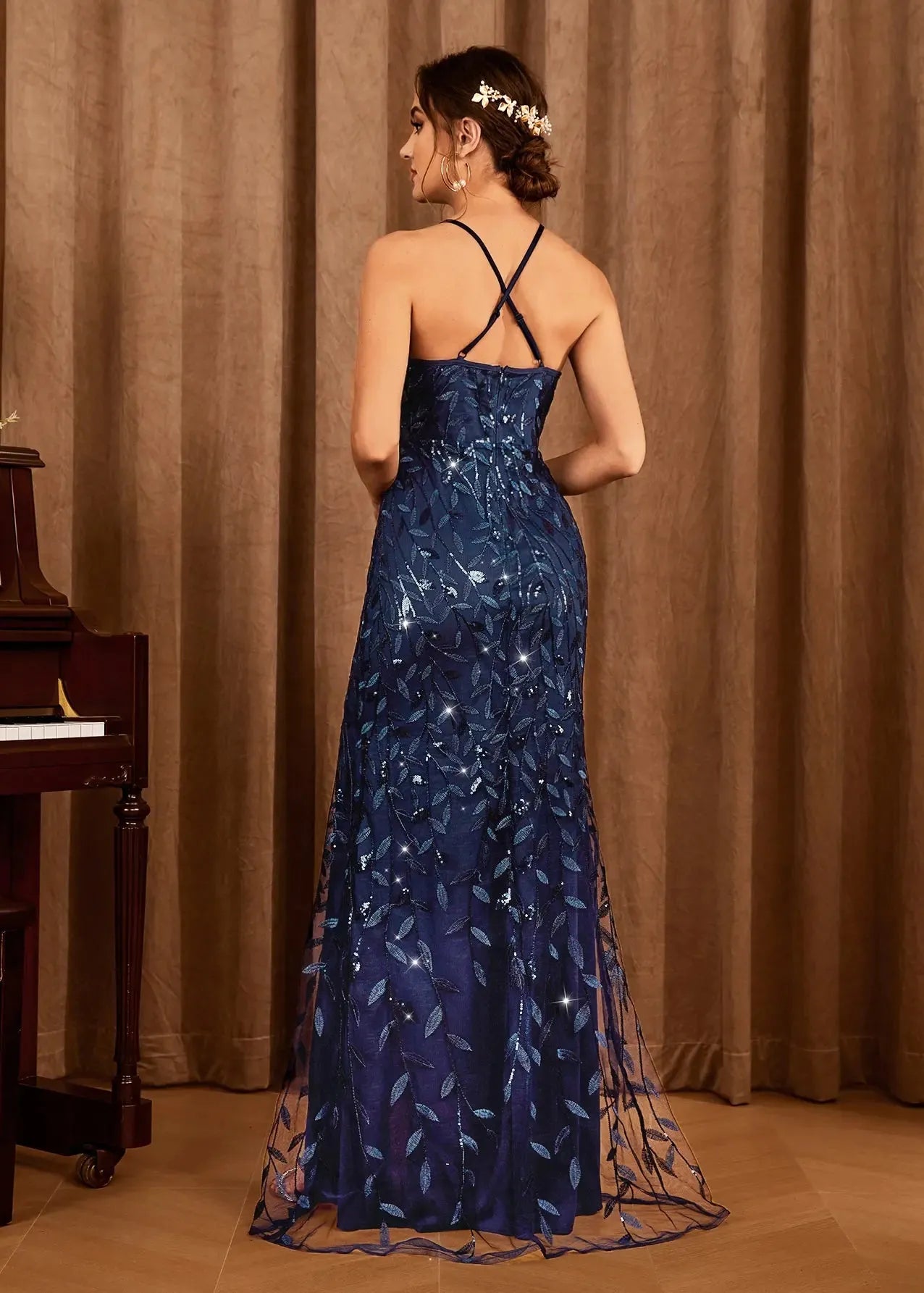 Robe de gala fendue brillante