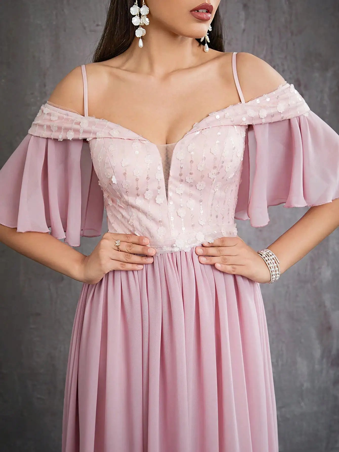 Robe de bal rose poudré mousseline