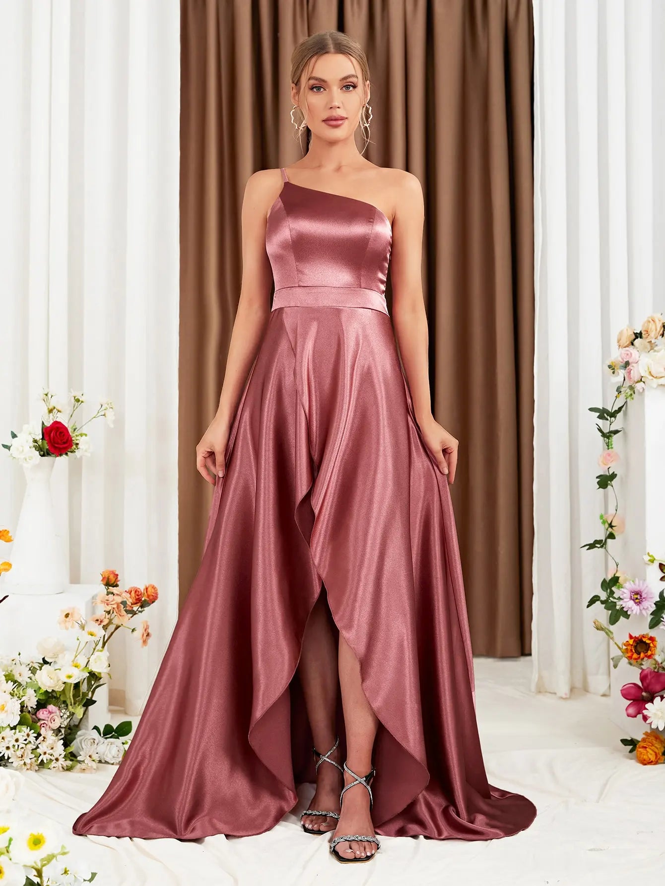 Robe demoiselle d'honneur rose satin
