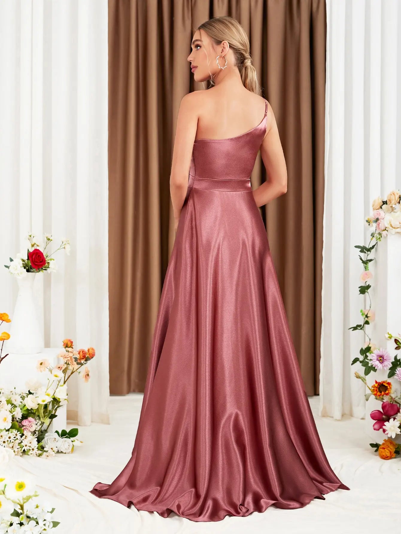 Robe demoiselle d'honneur rose satin