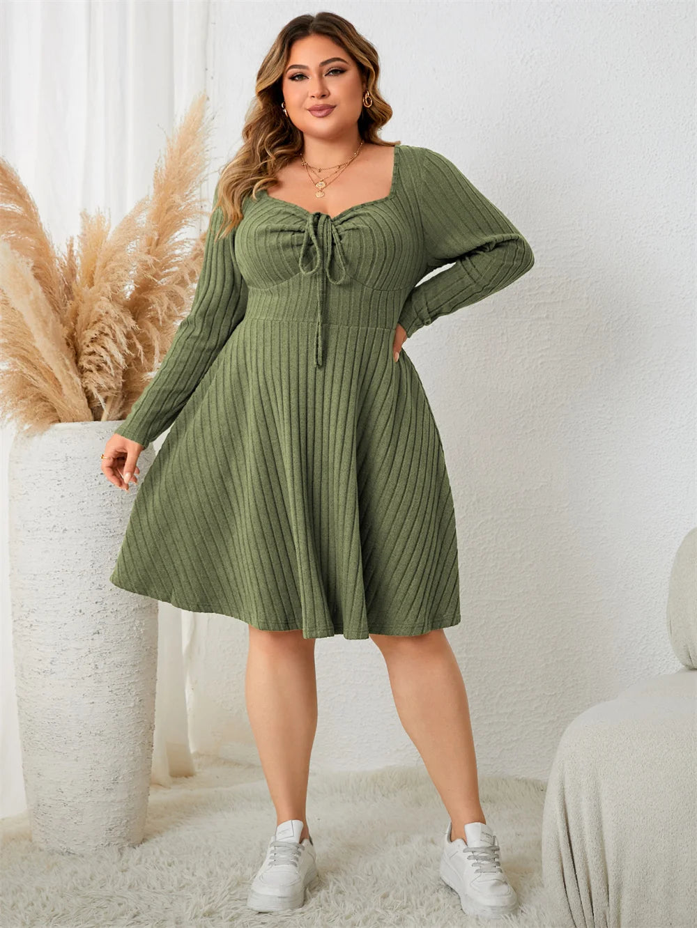 Robe grande taille verte manche longue