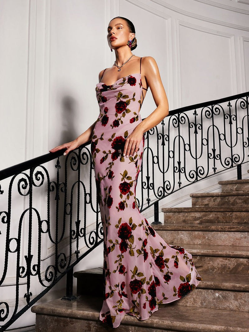 Robe dos nu fleurie