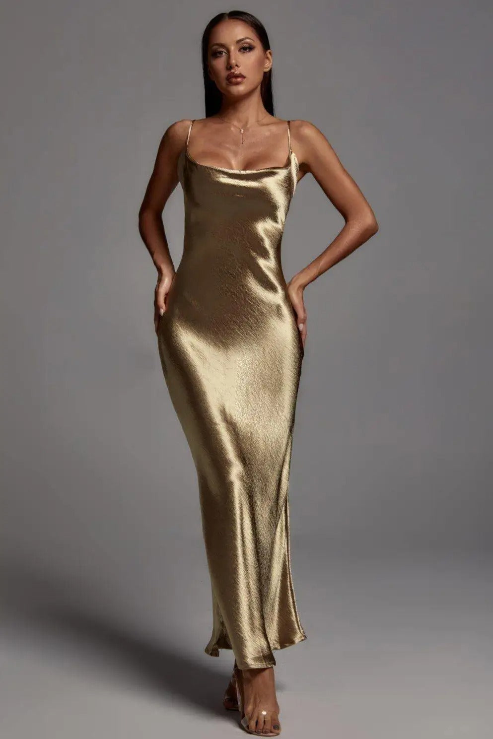 Robe satin champagne