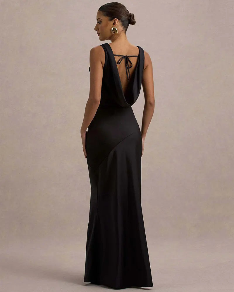 Robe longue col bénitier