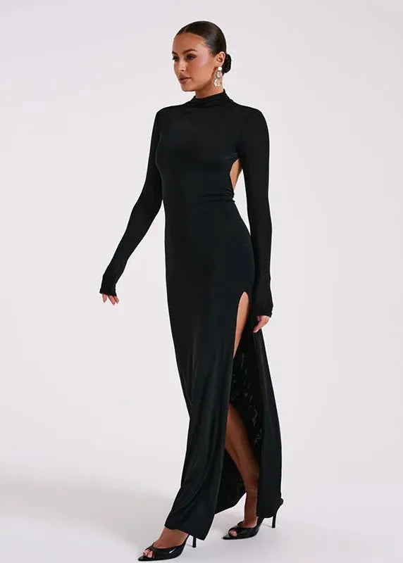 Robe longue noire fendue dos nu