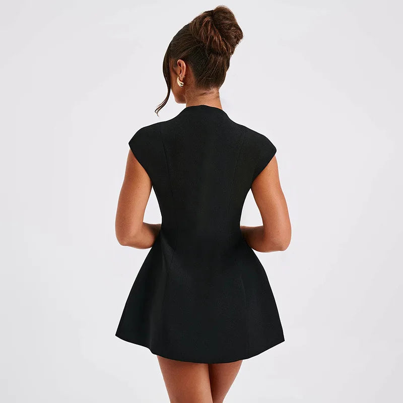 Mini robe decollete plongeant
