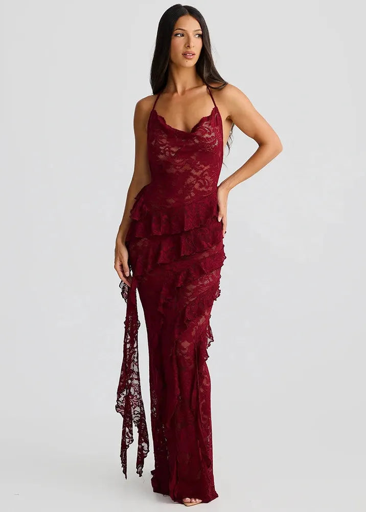 Robe bordeaux dentelle