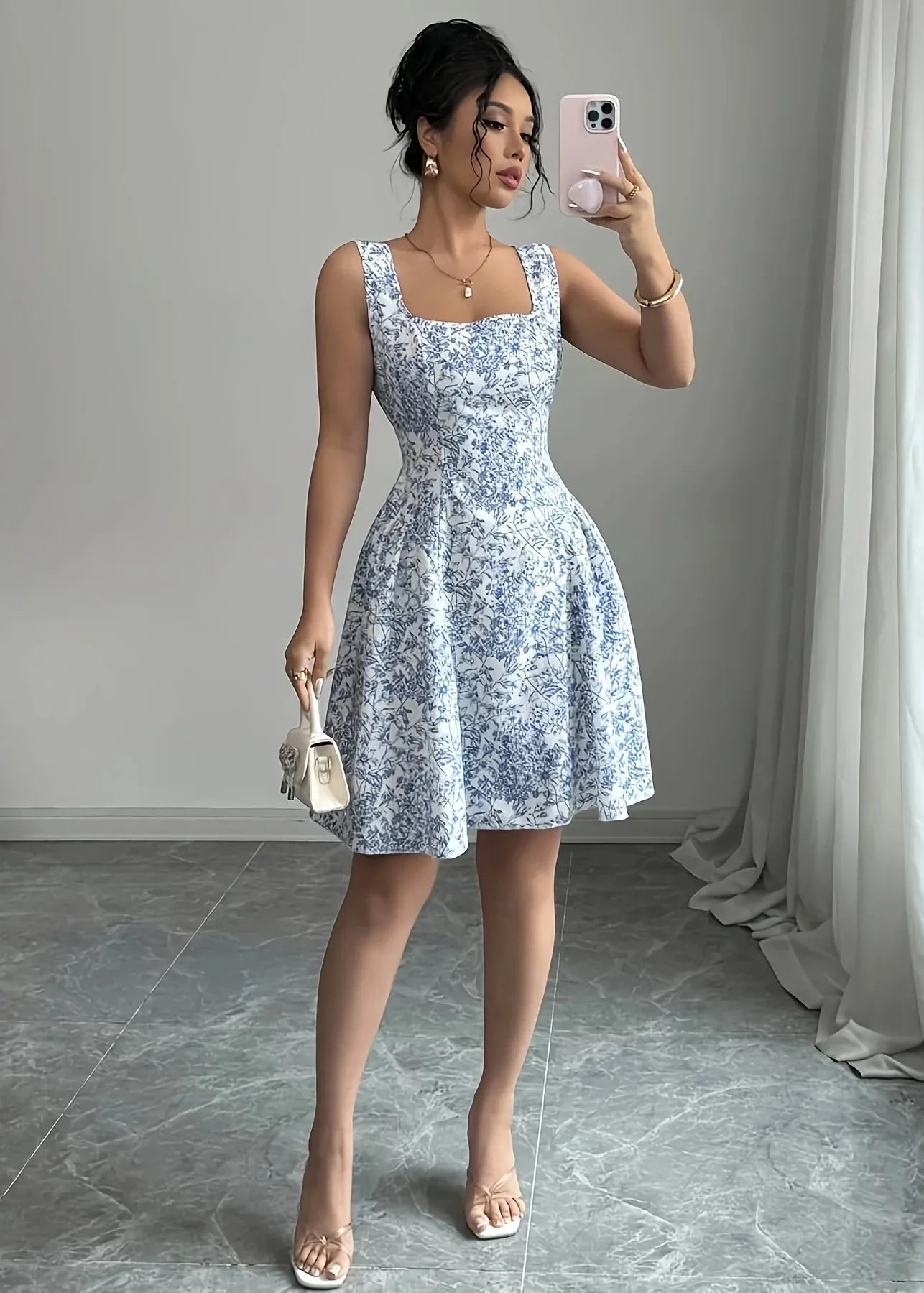 Robe fleurs bleues