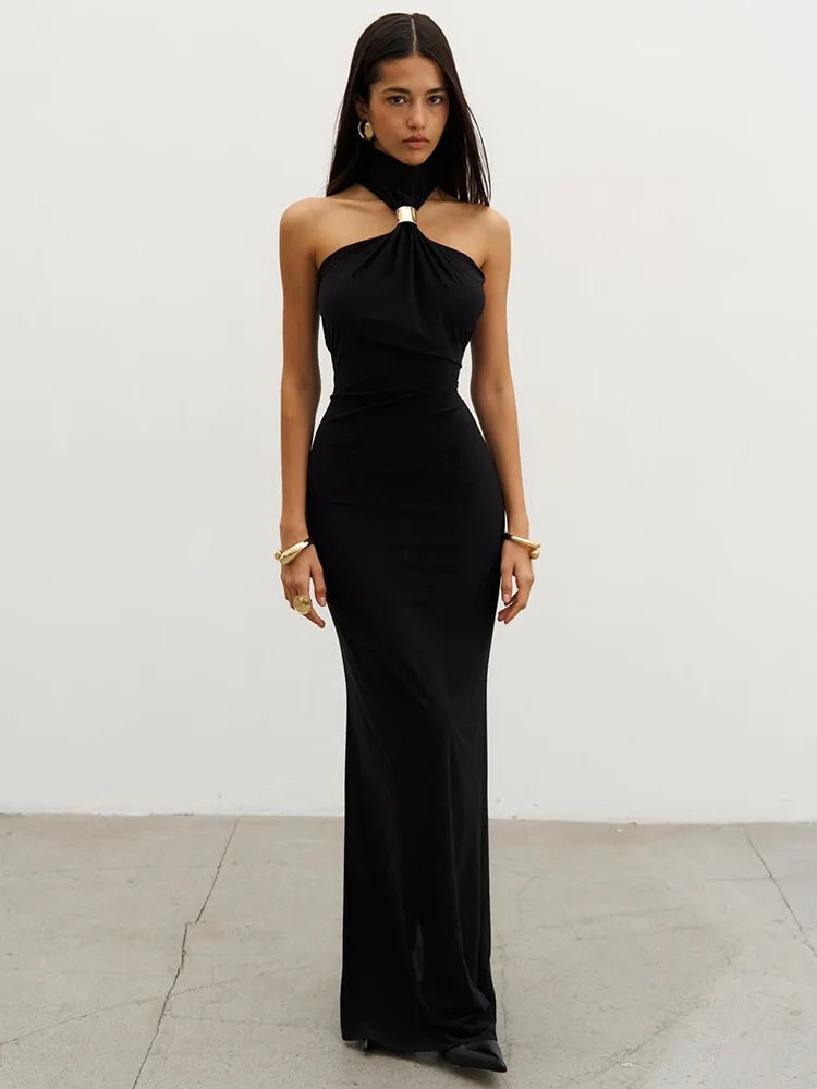 Robe de soirée noire longue col licou