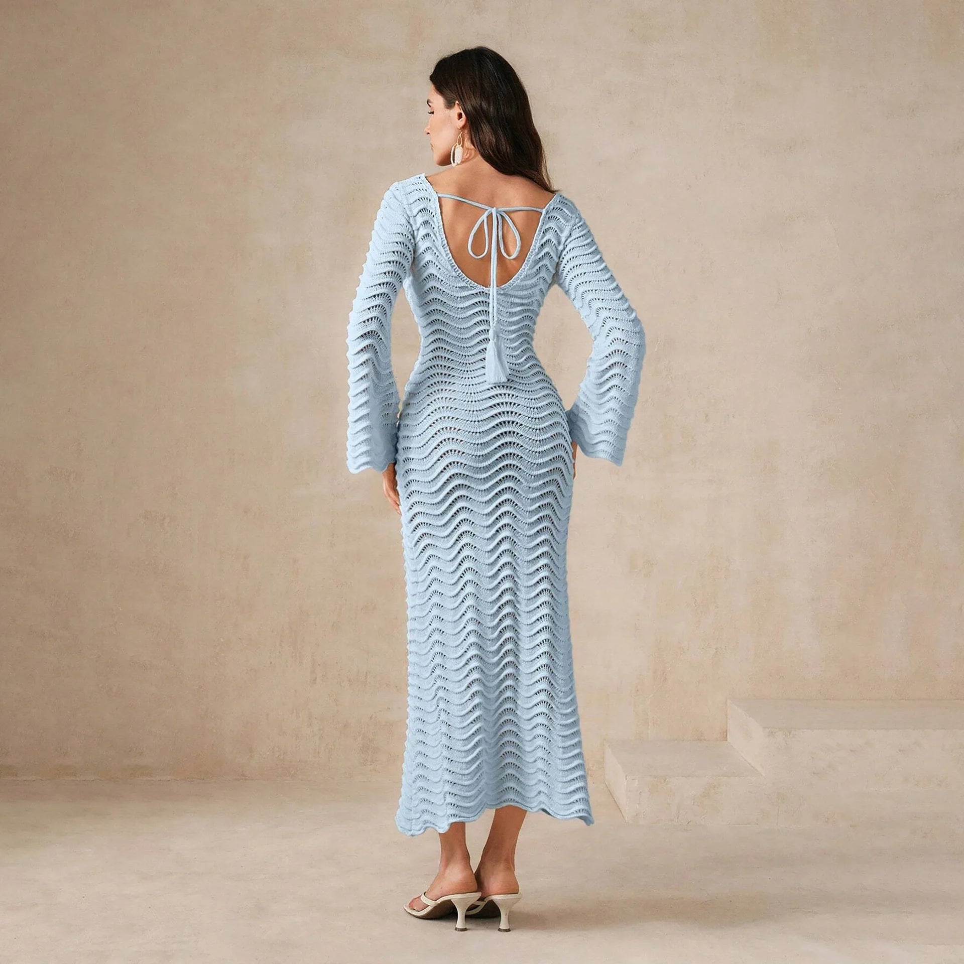 Robe crochet bleu ciel manches longues