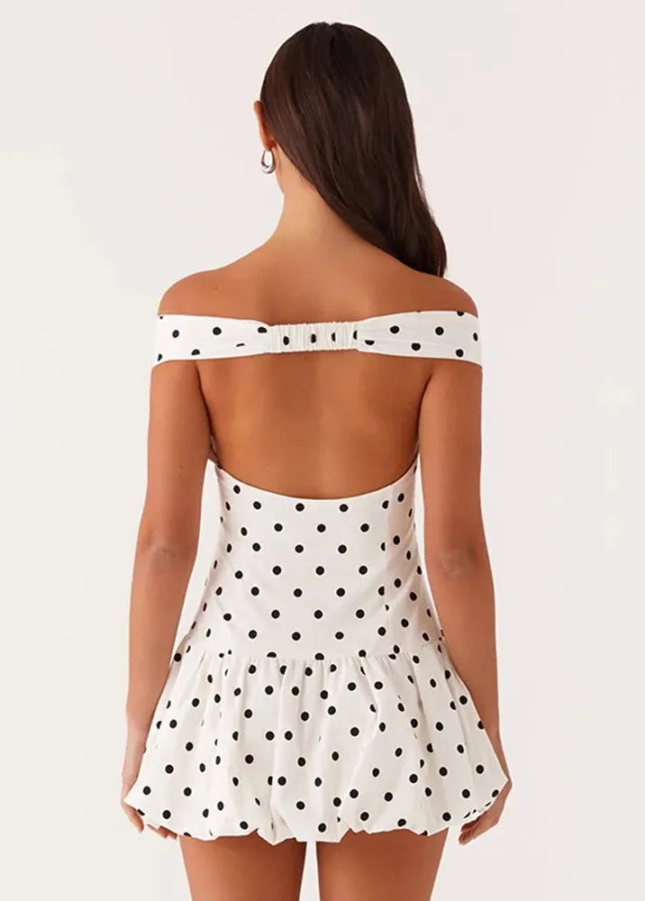 Robe a pois noir et blanche