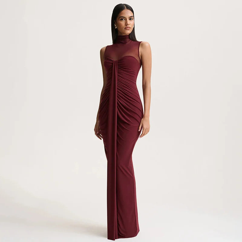 Robe longue drapée sans manche