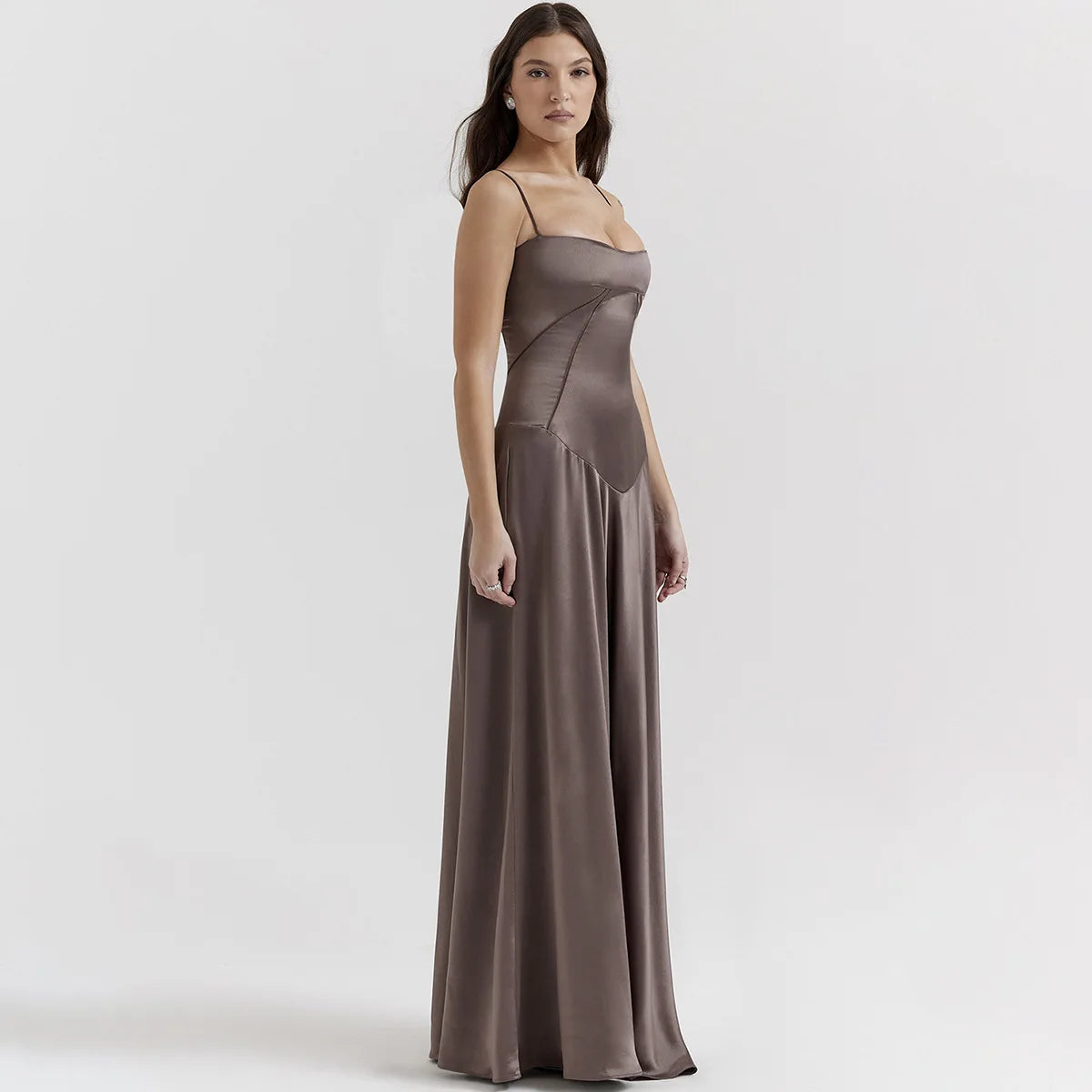 Robe longue taupe