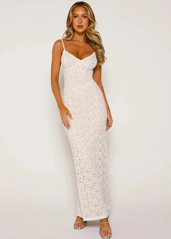 Robe en dentelle blanche longue