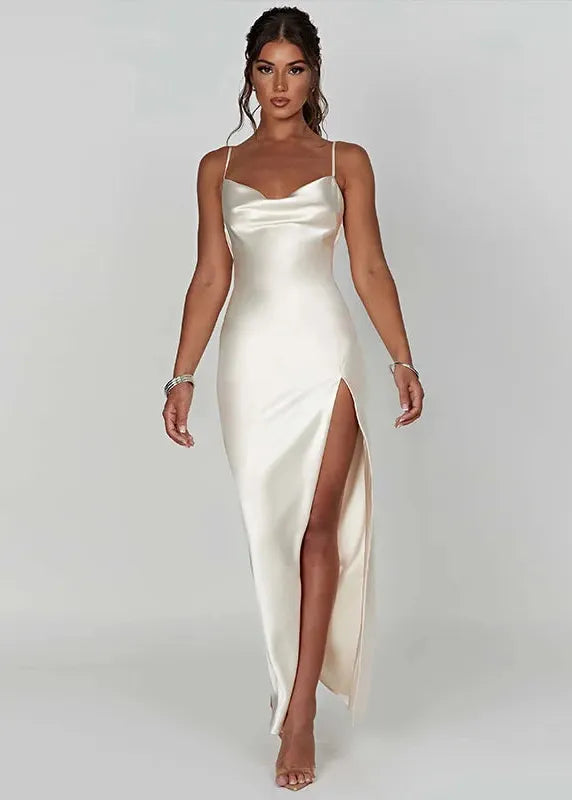 Robe longue fendue satin