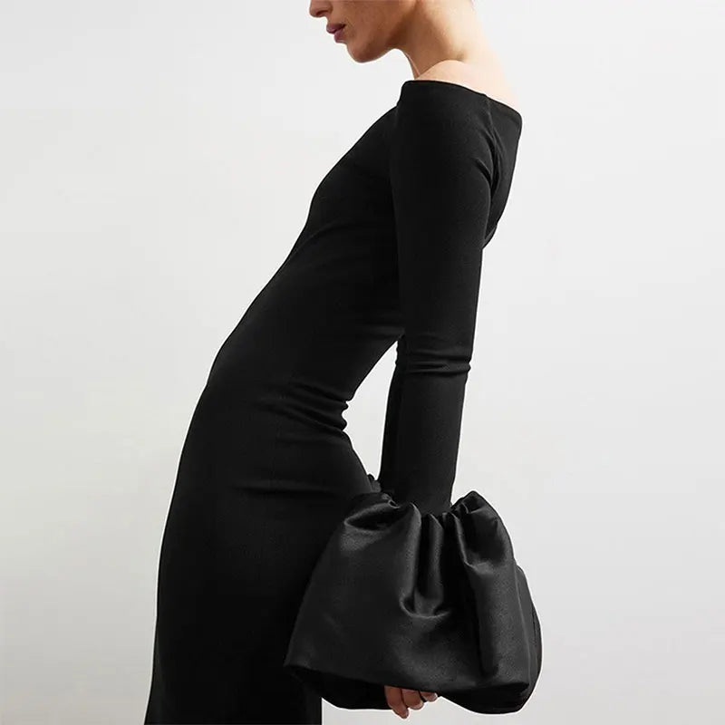 Robe longue noire manche bouffante