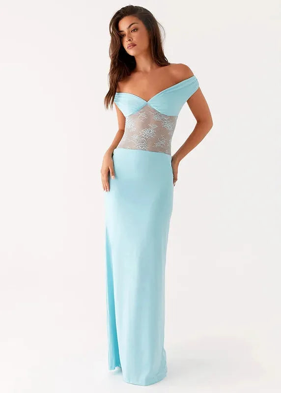 Robe dentelle bleu ciel