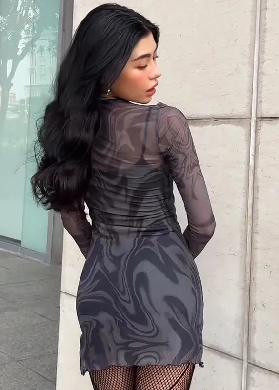 Robe transparente manche longue