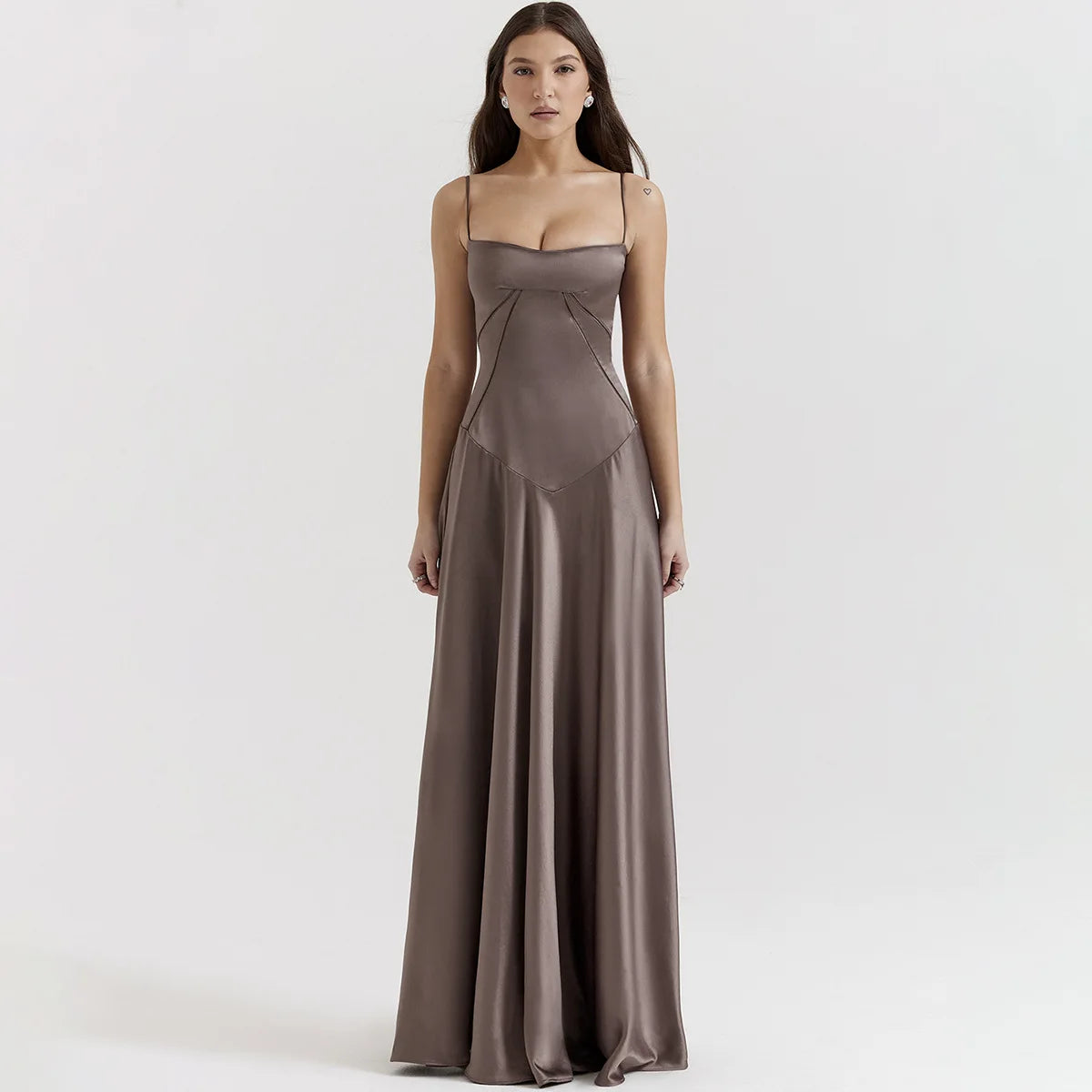 Robe longue taupe